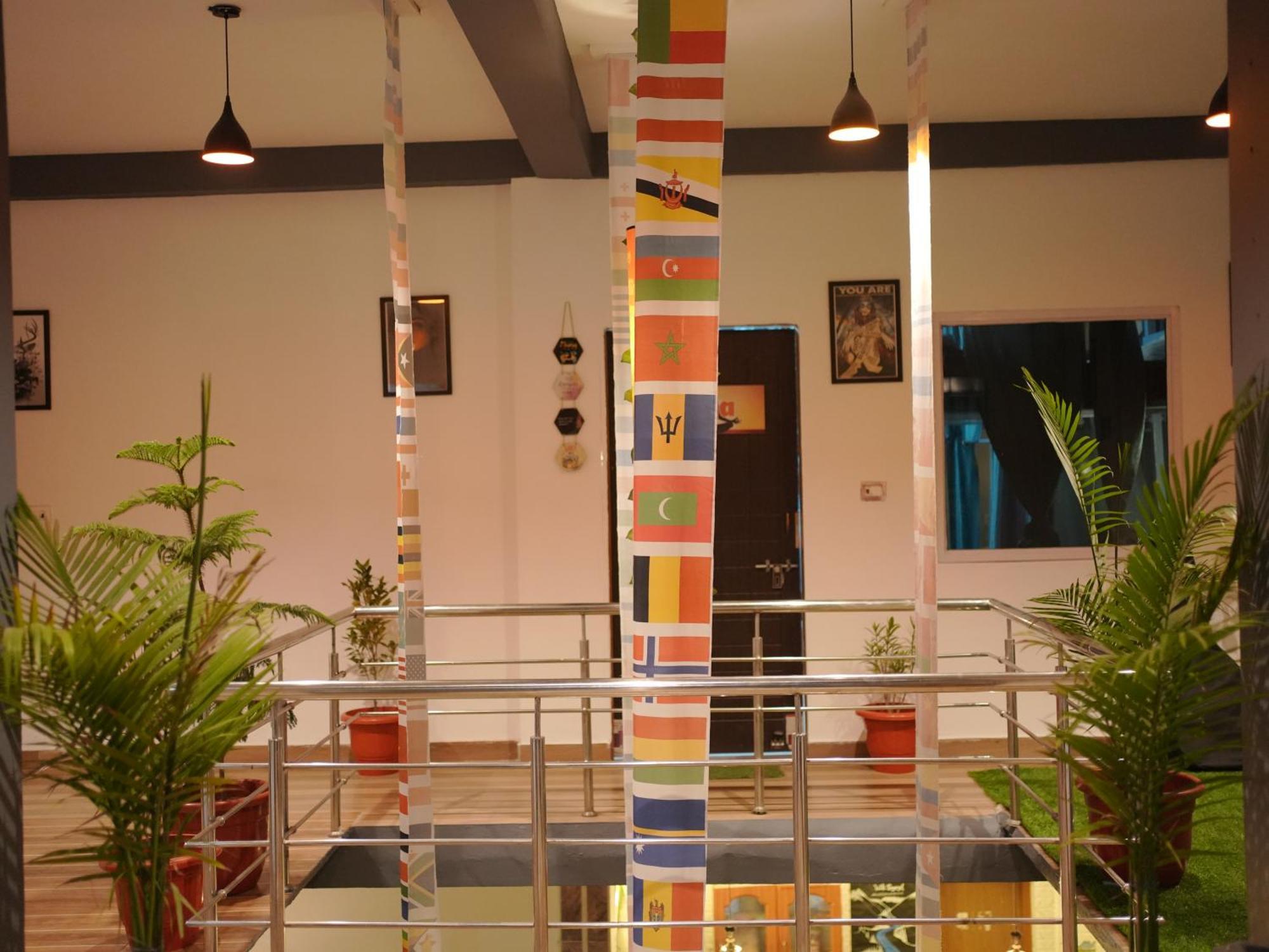 Skyard Rishikesh, Laxman Jhula Hostel Εξωτερικό φωτογραφία