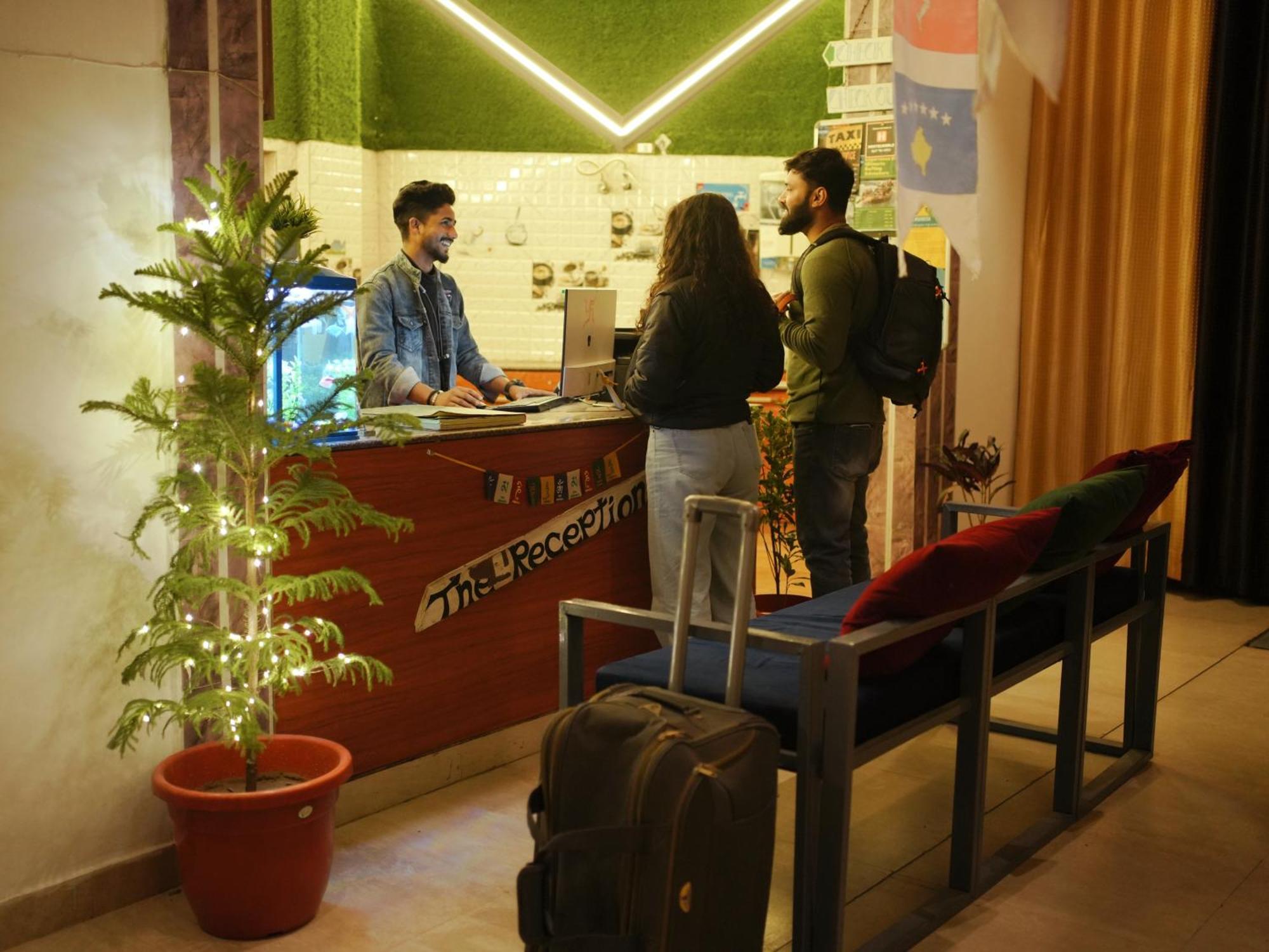 Skyard Rishikesh, Laxman Jhula Hostel Εξωτερικό φωτογραφία