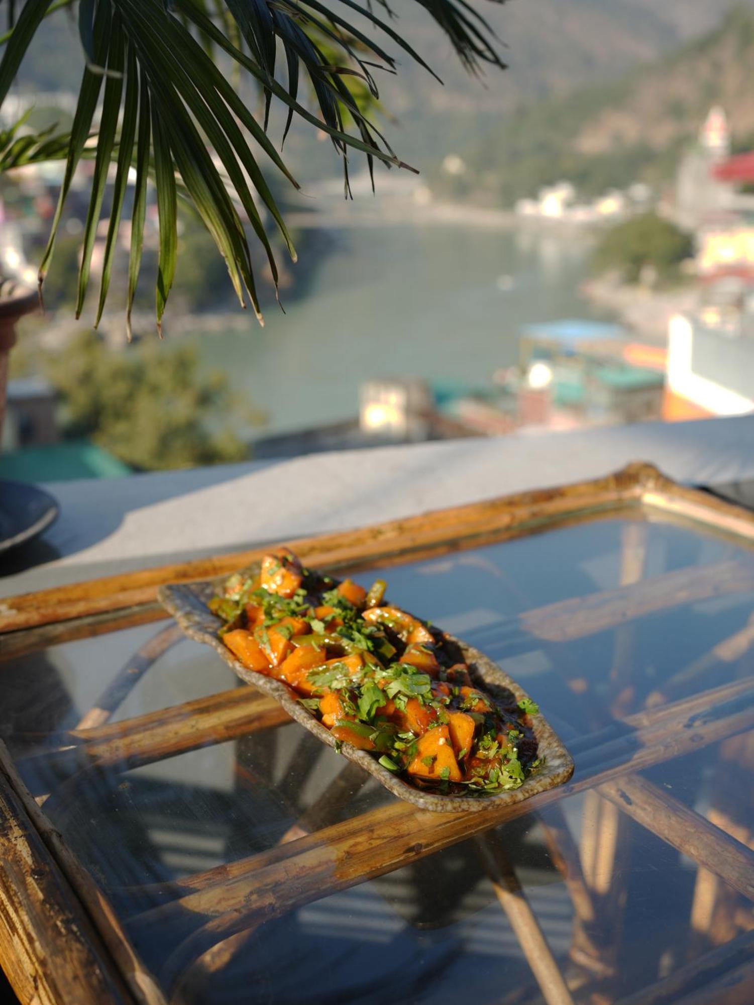 Skyard Rishikesh, Laxman Jhula Hostel Εξωτερικό φωτογραφία