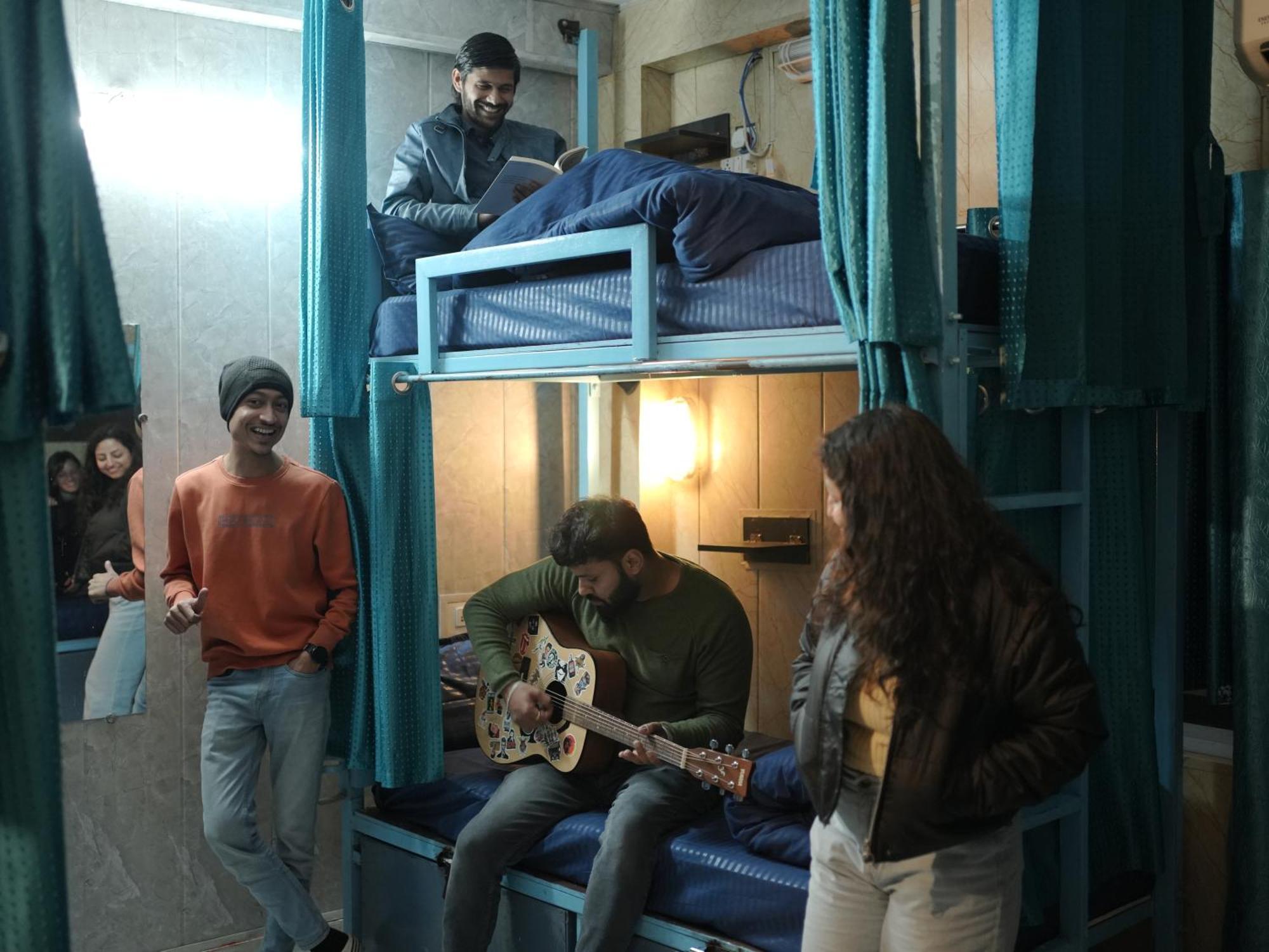 Skyard Rishikesh, Laxman Jhula Hostel Εξωτερικό φωτογραφία