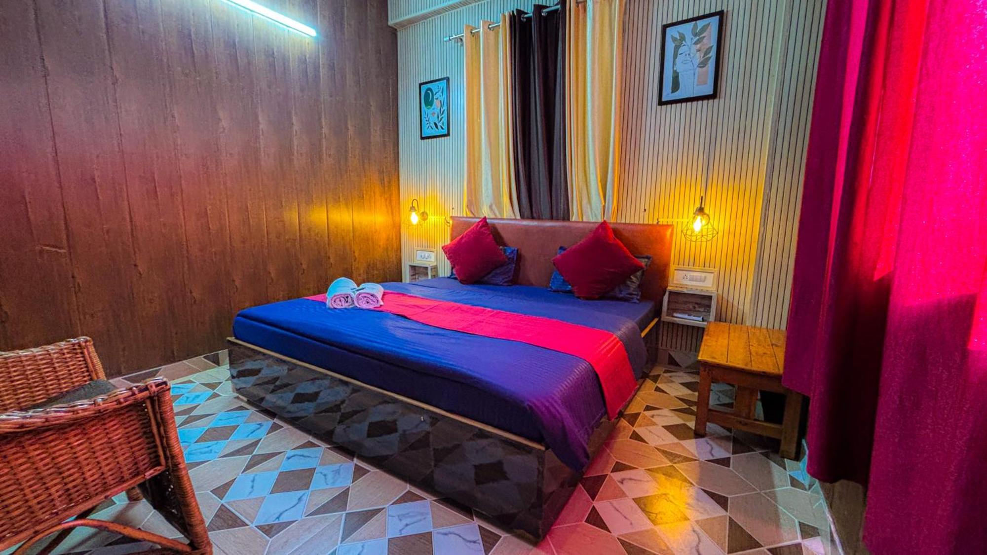 Skyard Rishikesh, Laxman Jhula Hostel Εξωτερικό φωτογραφία
