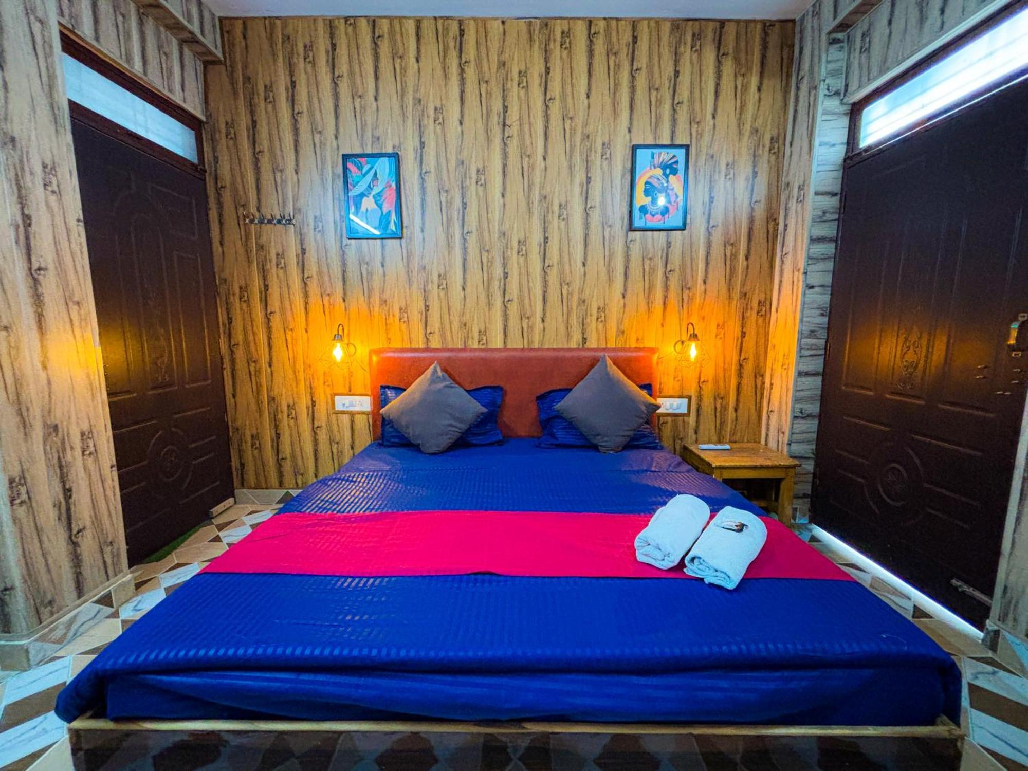 Skyard Rishikesh, Laxman Jhula Hostel Εξωτερικό φωτογραφία