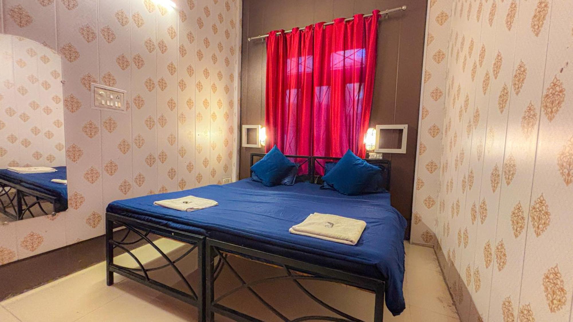 Skyard Rishikesh, Laxman Jhula Hostel Εξωτερικό φωτογραφία